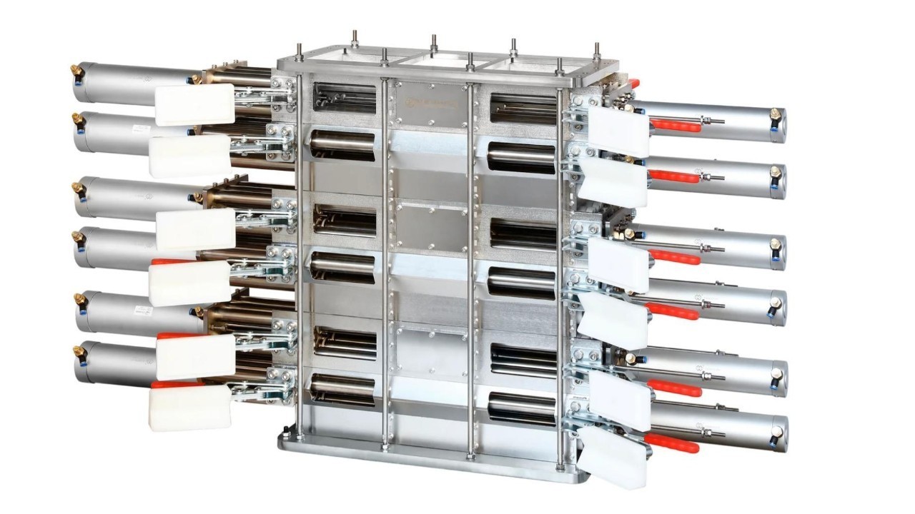 Magnetic Separators vs. Traditional Separation Methods: A Comparison